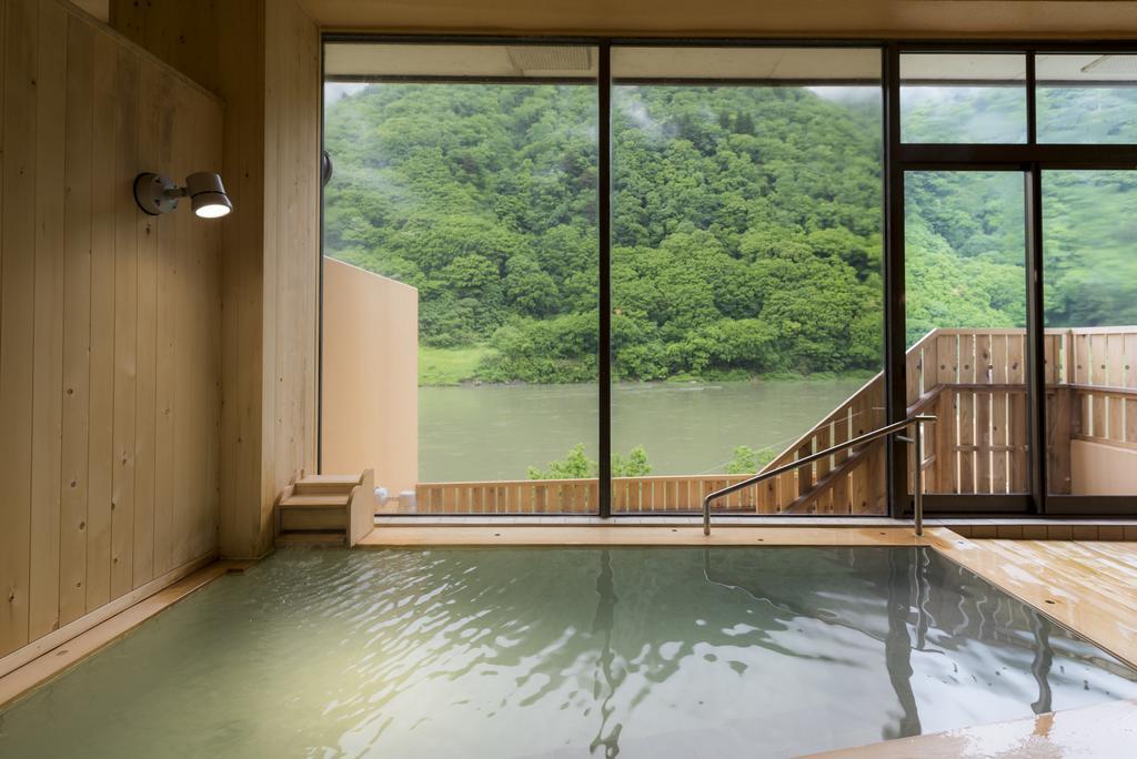 Tozawa Takamiya Ryokan Beni מראה חיצוני תמונה