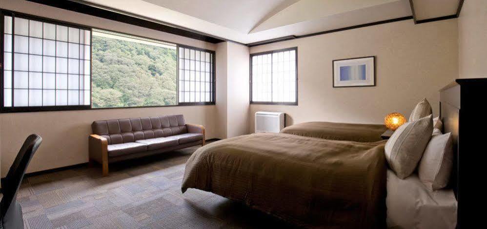 Tozawa Takamiya Ryokan Beni מראה חיצוני תמונה